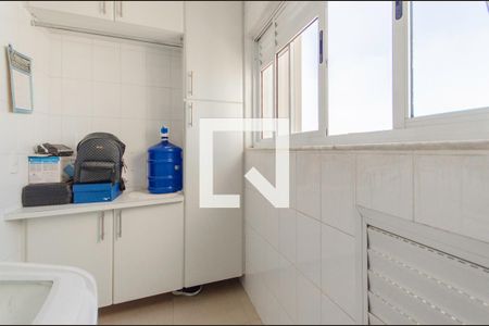 Apartamento à venda com 246m², 3 quartos e 2 vagasÁrea de Serviço