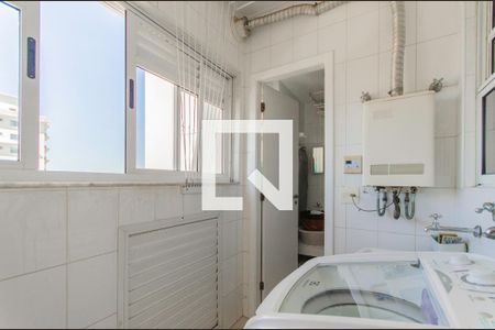 Apartamento à venda com 246m², 3 quartos e 2 vagasÁrea de Serviço