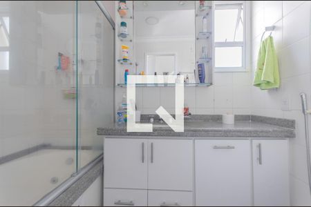 Apartamento à venda com 246m², 3 quartos e 2 vagasBanheiro 2