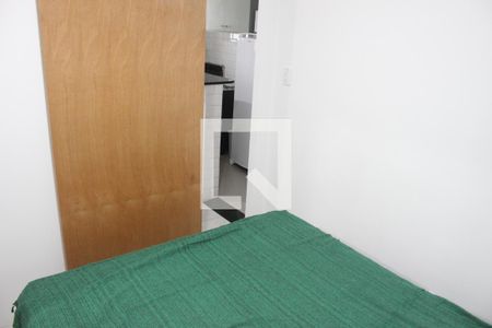 Quarto de apartamento para alugar com 1 quarto, 24m² em Centro, São Vicente