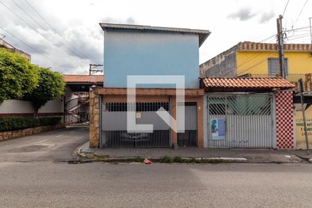 Casa para alugar com 80m², 2 quartos e 1 vagaFachada