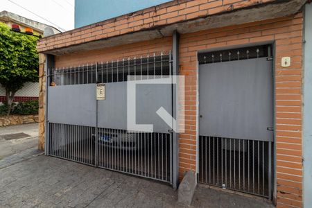 Casa para alugar com 80m², 2 quartos e 1 vagaFachada