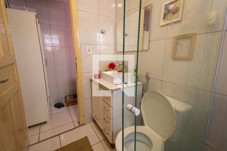 Banheiro de casa à venda com 1 quarto, 80m² em Vila Antonieta, São Paulo