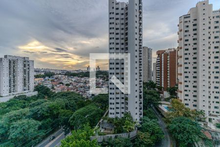 Apartamento à venda com 213m², 3 quartos e 3 vagasVaranda