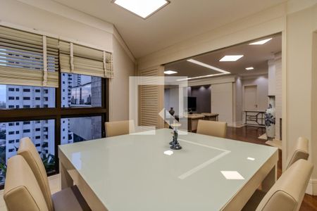 Apartamento à venda com 213m², 3 quartos e 3 vagasSala de Jantar