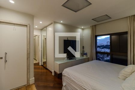Apartamento à venda com 213m², 3 quartos e 3 vagasSuíte 3