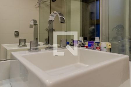 Apartamento à venda com 213m², 3 quartos e 3 vagasSuíte 2