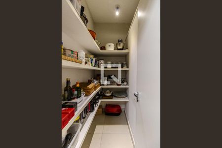 Apartamento à venda com 213m², 3 quartos e 3 vagasDespensa