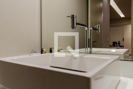 Apartamento à venda com 213m², 3 quartos e 3 vagasLavabo