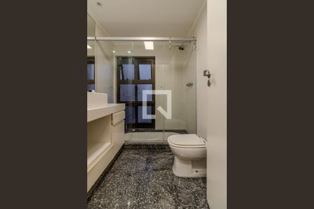 Apartamento à venda com 213m², 3 quartos e 3 vagasSuíte 2