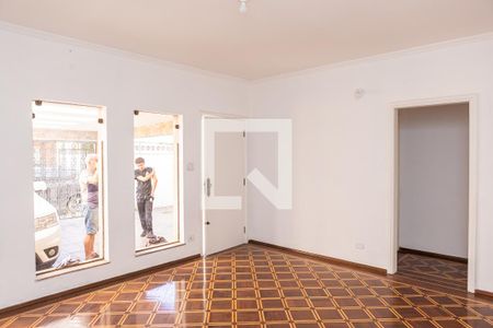 Sala de casa para alugar com 2 quartos, 166m² em Parque Maria Luiza, São Paulo