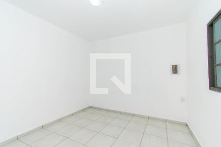 Quarto de casa para alugar com 1 quarto, 64m² em Jardim Santa Adélia, São Paulo