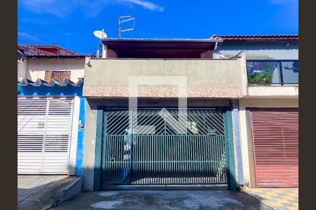 Casa para alugar com 64m², 1 quarto e sem vaga Casa para alugar com 64m², 1 quarto e sem vagaFachada