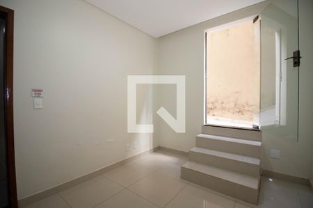 Sala 2 de casa de condomínio para alugar com 1 quarto, 65m² em Setor Habitacional Samambaia (taguatinga), Brasília