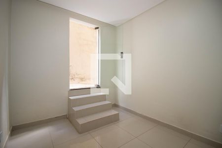 Sala 2 de casa de condomínio para alugar com 1 quarto, 65m² em Setor Habitacional Samambaia (taguatinga), Brasília