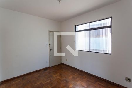 Sala  de apartamento para alugar com 2 quartos, 100m² em Coração Eucarístico, Belo Horizonte