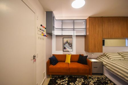 Sala de kitnet/studio para alugar com 1 quarto, 27m² em Jardim Panorama, São Paulo