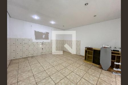 Sala/Cozinha de casa para alugar com 2 quartos, 100m² em Jardim Prudência, São Paulo