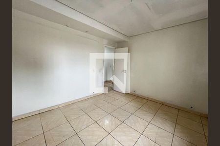 Quarto 2 de casa para alugar com 2 quartos, 100m² em Jardim Prudência, São Paulo