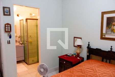 Casa à venda com 200m², 3 quartos e 1 vaga Casa à venda com 200m², 3 quartos e 1 vagaQuarto 2 - Suíte