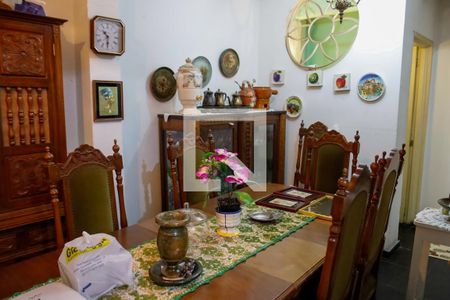 Casa à venda com 200m², 3 quartos e 1 vaga Casa à venda com 200m², 3 quartos e 1 vagaSala de Jantar