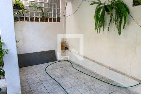 Casa à venda com 200m², 3 quartos e 1 vaga Casa à venda com 200m², 3 quartos e 1 vagaGaragem