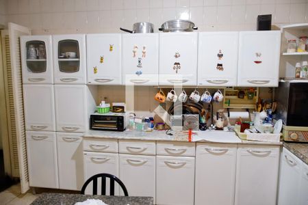 Casa à venda com 200m², 3 quartos e 1 vaga Casa à venda com 200m², 3 quartos e 1 vagaCozinha