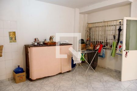 Casa à venda com 200m², 3 quartos e 1 vaga Casa à venda com 200m², 3 quartos e 1 vagaLavanderia