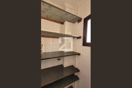 Apartamento à venda com 64m², 1 quarto e 1 vaga Apartamento à venda com 64m², 1 quarto e 1 vagaDespensa