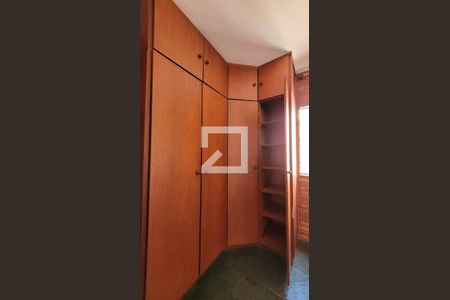 Quarto de apartamento para alugar com 1 quarto, 64m² em Conceicao, Campinas