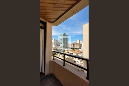 Apartamento à venda com 64m², 1 quarto e 1 vaga Apartamento à venda com 64m², 1 quarto e 1 vagaVaranda