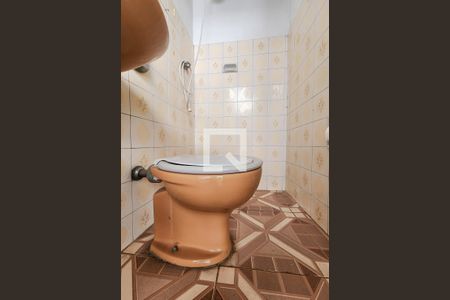 Casa à venda com 107m², 2 quartos e 1 vagaBanheiro de Serviço