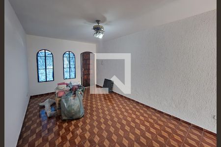 Sala   de casa à venda com 2 quartos, 107m² em Parque Edu Chaves, São Paulo