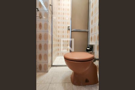 Casa à venda com 107m², 2 quartos e 1 vagaBanheiro