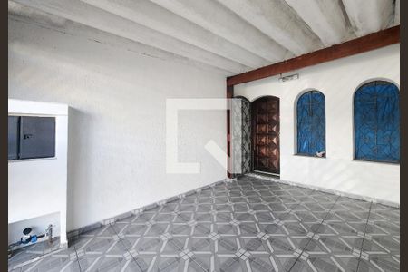 Casa à venda com 107m², 2 quartos e 1 vagaGaragem
