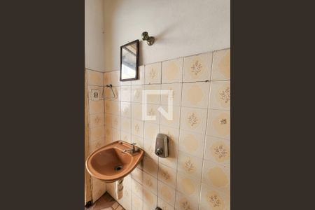 Casa à venda com 107m², 2 quartos e 1 vagaBanheiro de Serviço