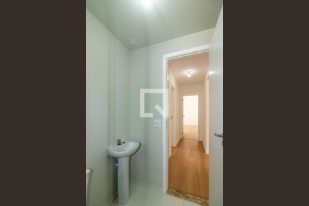 Apartamento para alugar com 125m², 4 quartos e 1 vaga Apartamento para alugar com 125m², 4 quartos e 1 vagaBanheiro Corredor