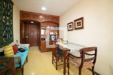 Sala de jantar de apartamento para alugar com 3 quartos, 110m² em Copacabana, Rio de Janeiro