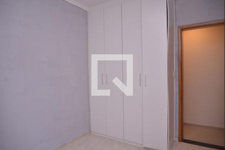 Quarto 2 - Armários de apartamento à venda com 3 quartos, 97m² em Vila Eldízia, Santo André