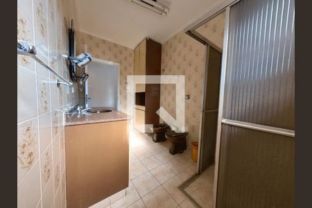 Casa à venda com 200m², 3 quartos e 1 vaga Casa à venda com 200m², 3 quartos e 1 vagaBanheiro