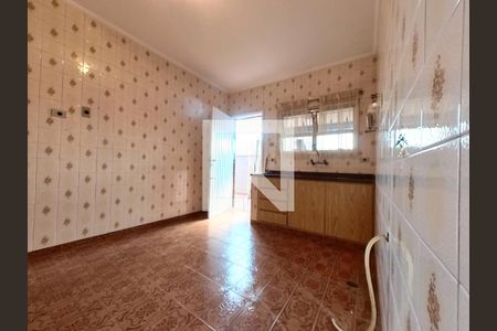 Casa à venda com 200m², 3 quartos e 1 vaga Casa à venda com 200m², 3 quartos e 1 vagaCozinha
