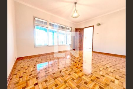 Sala de casa à venda com 3 quartos, 200m² em Vila Bonilha, São Paulo