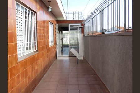 Casa à venda com 200m², 3 quartos e 1 vagaCorredor Externo