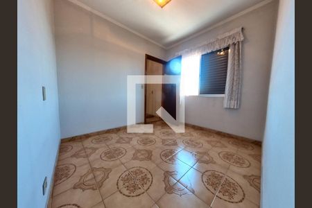 Casa à venda com 200m², 3 quartos e 1 vaga Casa à venda com 200m², 3 quartos e 1 vagaQuarto dos Fundos