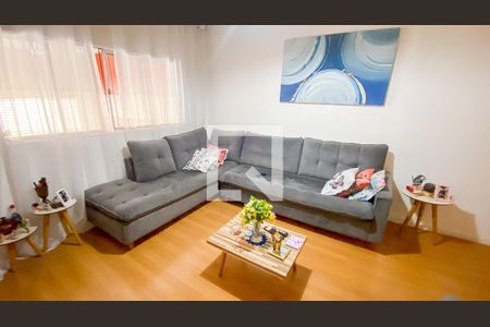 Sala de casa à venda com 3 quartos, 195m² em Jardim Marek, Santo André
