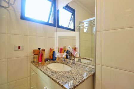 Apartamento à venda com 163m², 3 quartos e 2 vagasBanheiro Social