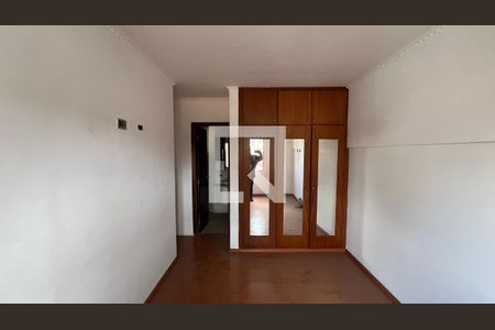Apartamento à venda com 92m², 3 quartos e 1 vagaSuite