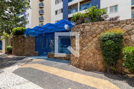 Apartamento à venda com 85m², 3 quartos e 1 vagaFachada e portaria