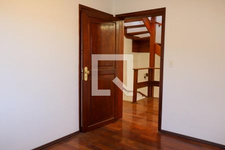 Casa à venda com 480m², 3 quartos e 7 vagasSuíte 2