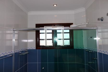 Casa à venda com 480m², 3 quartos e 7 vagasBanheiro da Suíte 3